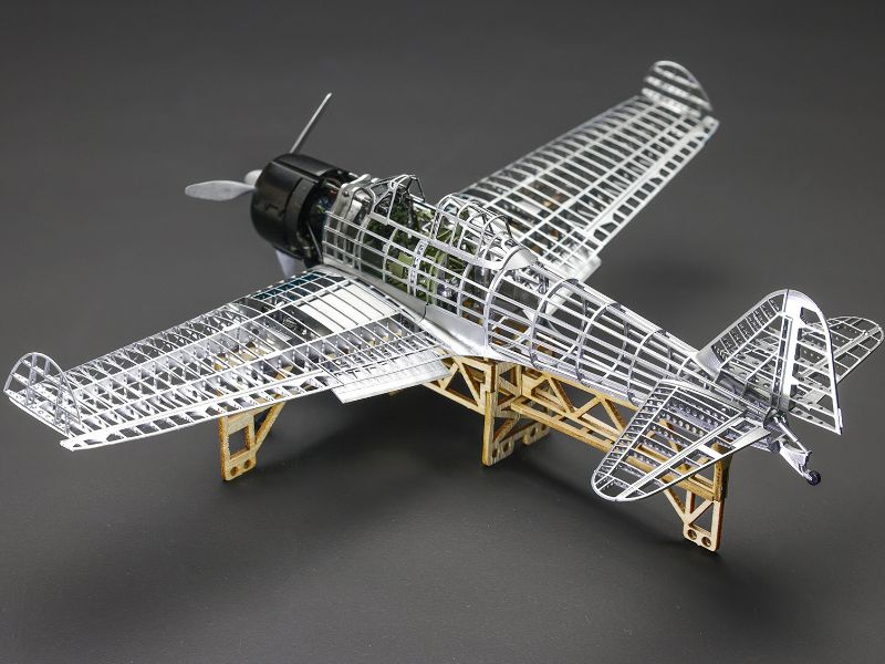 コカ・コーラ ペダルエアプレーン 飛行機　メタル製　限定生産モデル MZ10007 EVER RISE 天草エアライン / AMX ATR-42-600 くまモン MIZOCA